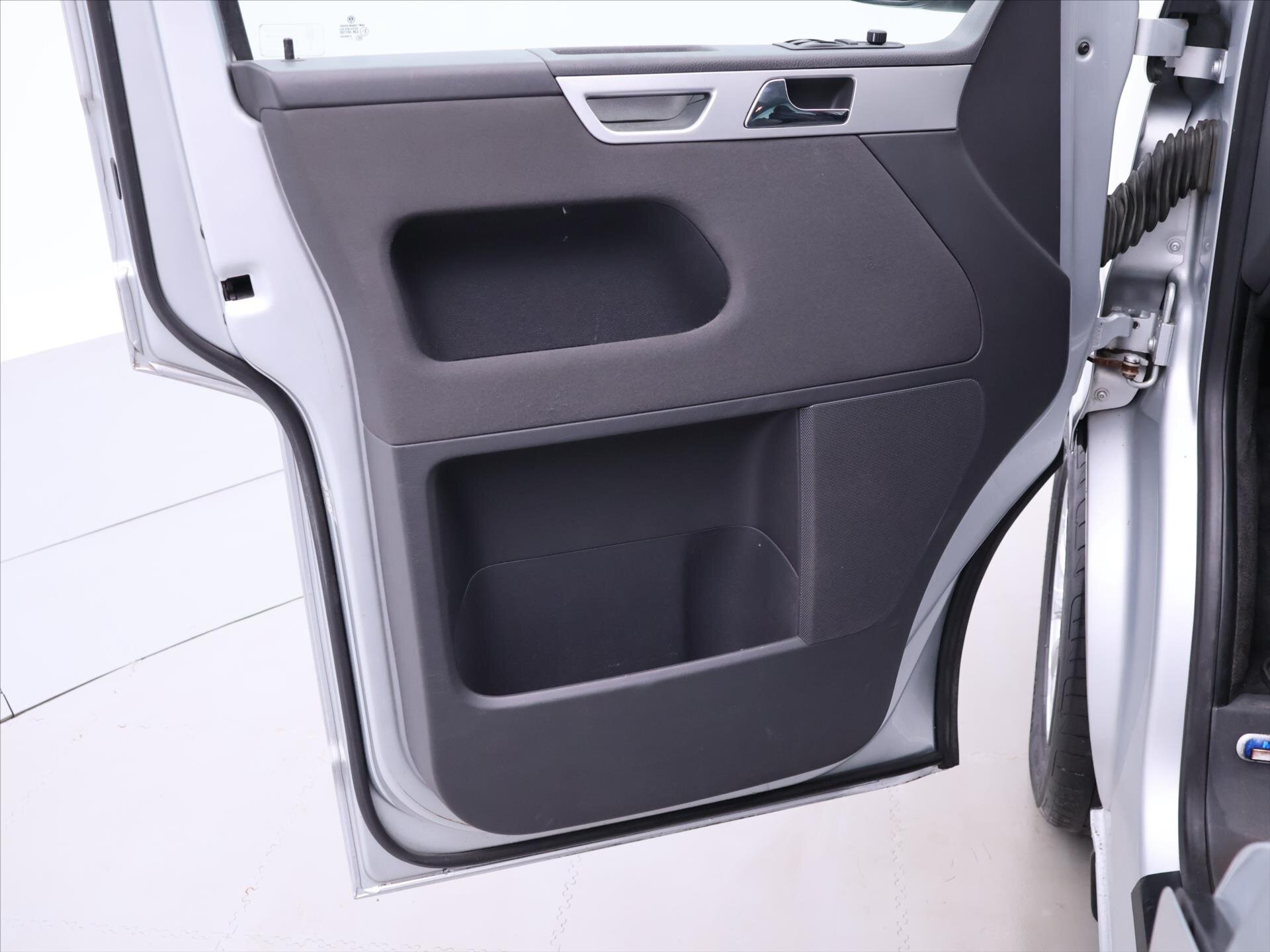 Volkswagen Multivan Kombi 2,0 l 103 kw