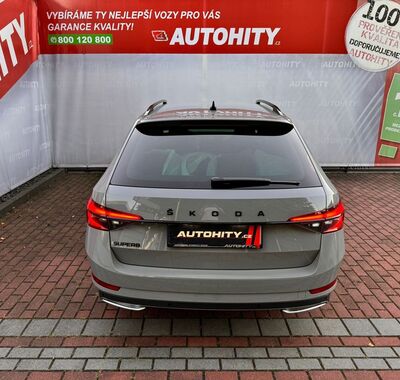 Škoda Superb 8