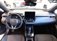 Toyota Corolla Cross CUV 2,0 l 112 kw