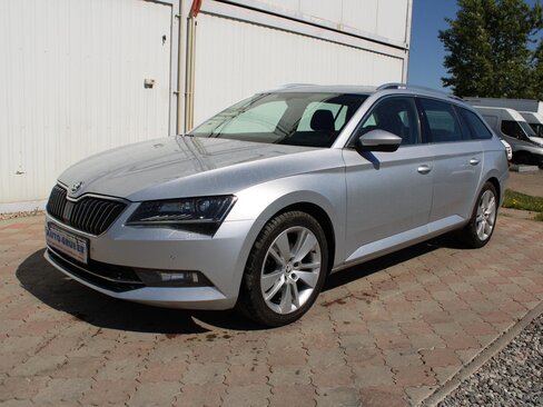 Škoda Superb Kombi 2,0 l 110 kw