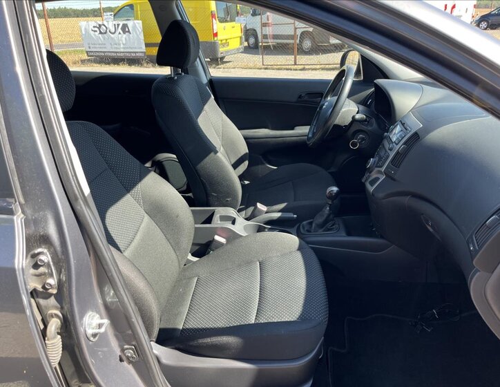 Hyundai i30 Kombi 1,4 l 77 kw