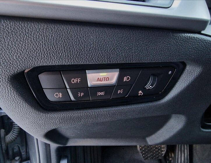 BMW Řada 3 Kombi 2,0 l 110 kw