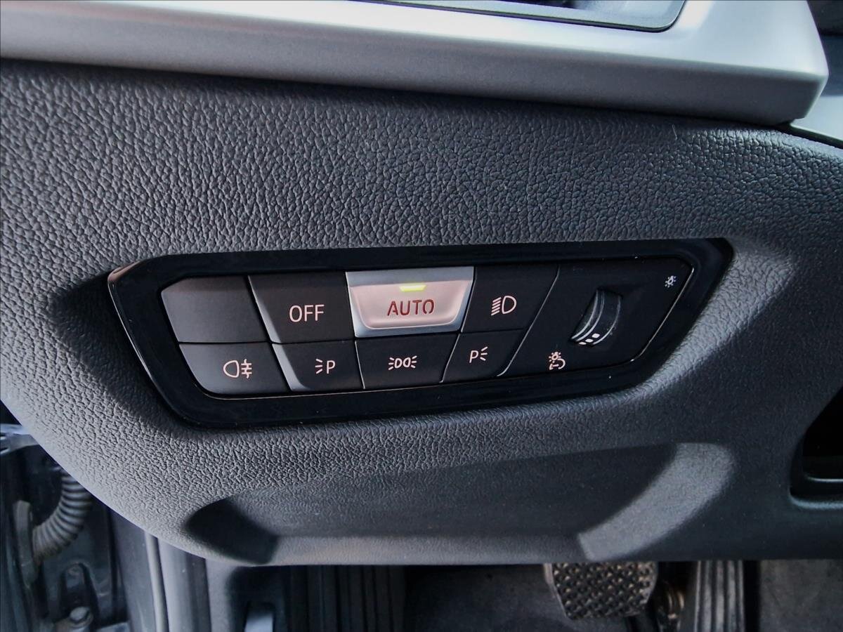 BMW Řada 3 Kombi 2,0 l 110 kw