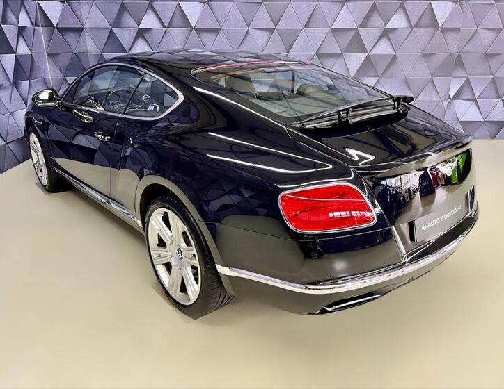 Bentley Continental GT 5