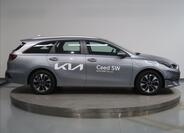 KIA Ceed 8