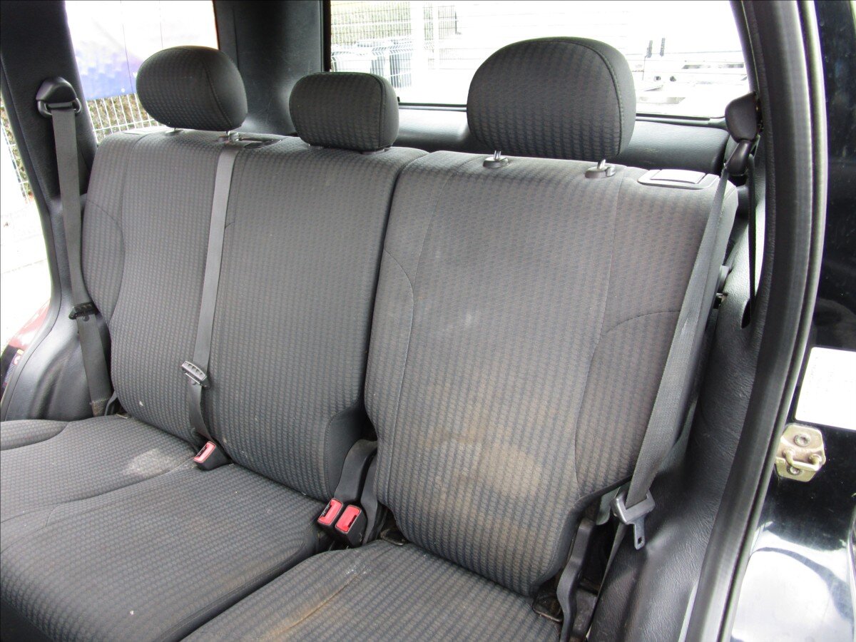 Jeep Cherokee Kombi 2,5 l 105 kw