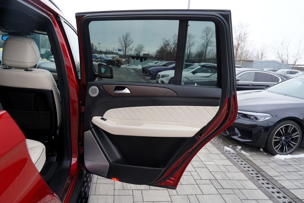 Mercedes-Benz GLS SUV 3,0 l 190 kw