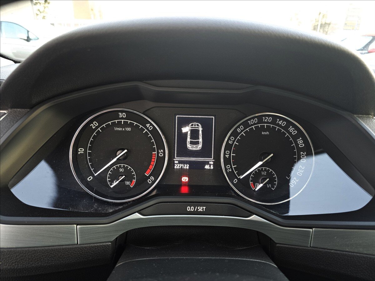 Škoda Superb Kombi 2,0 l 140 kw