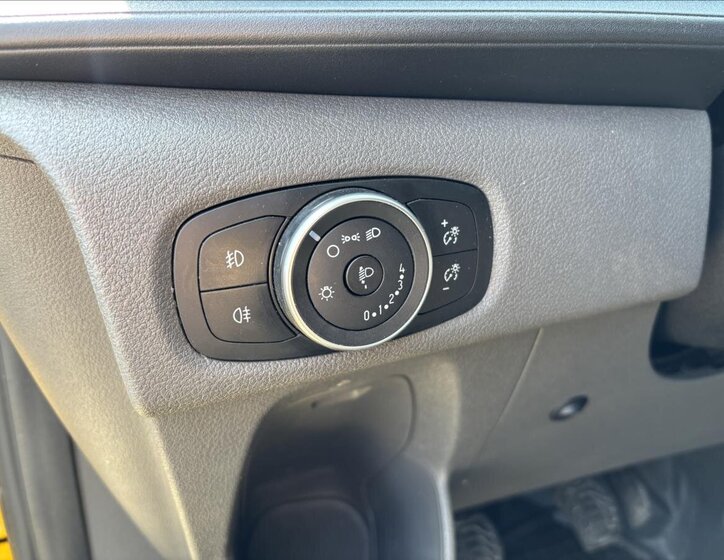 Ford Transit Custom Ostatní 2,0 l 79 kw