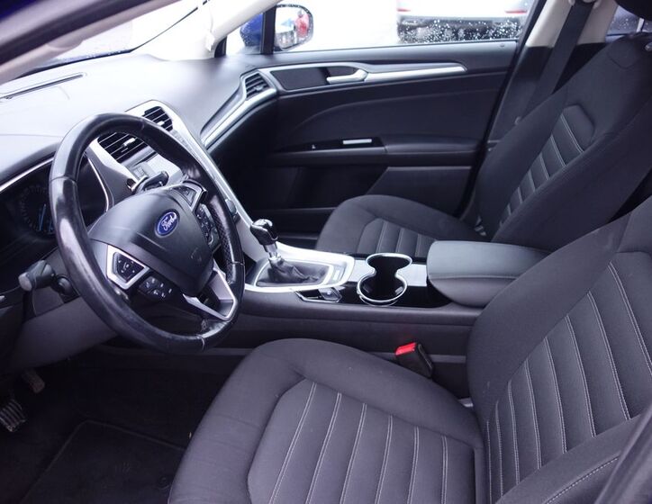 Ford Mondeo 12