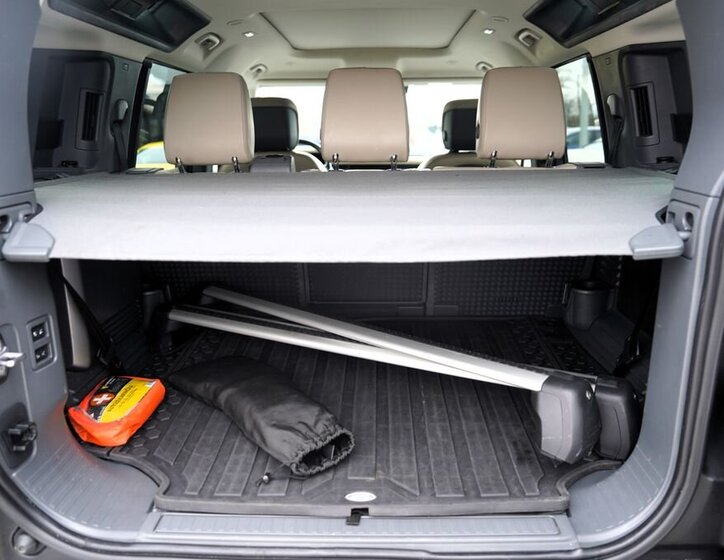 Land Rover Defender SUV 3,0 l 294 kw