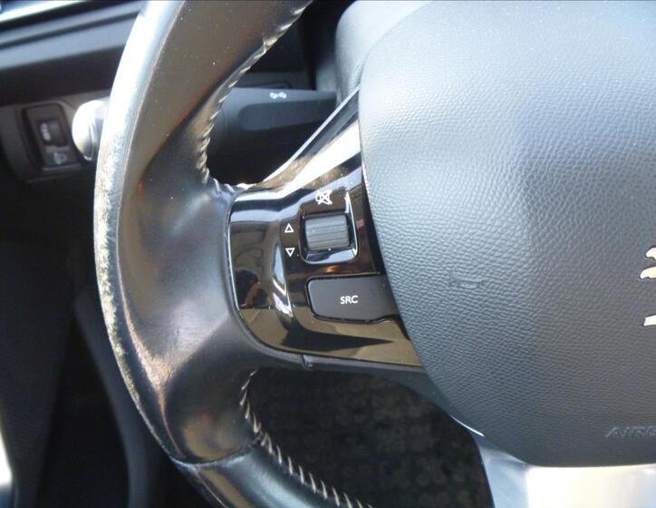 Peugeot 308 17