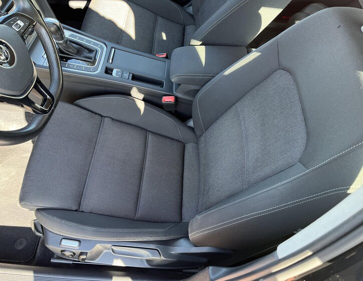 Volkswagen Passat Kombi 2,0 l 110 kw