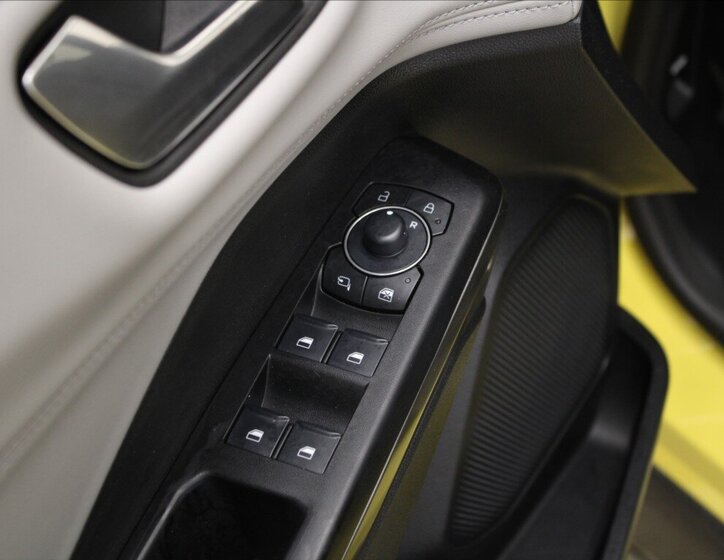 Ford Puma SUV / Terénní 10,0 123 kw