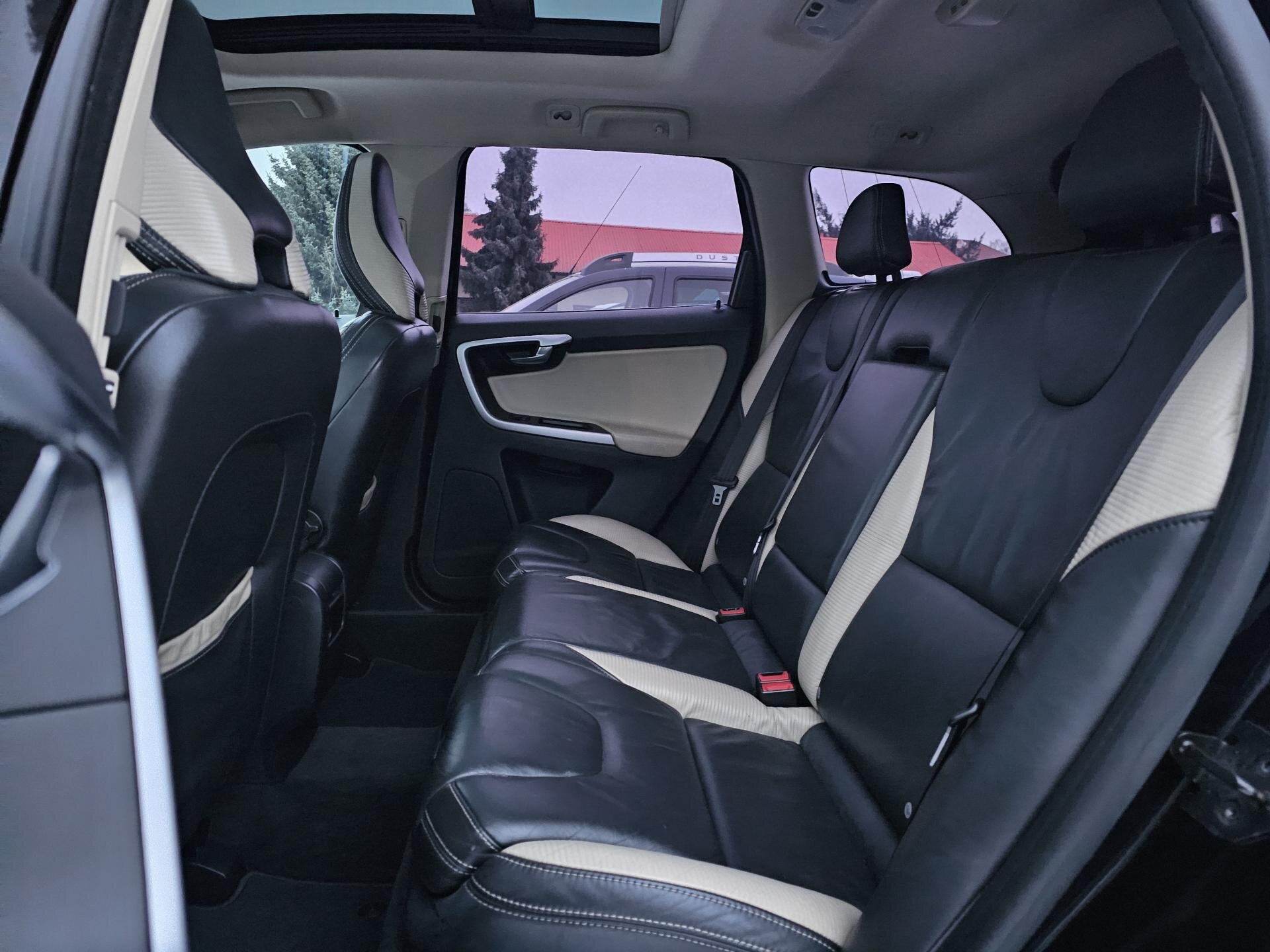 Volvo XC60 SUV 3,0 l 224 kw