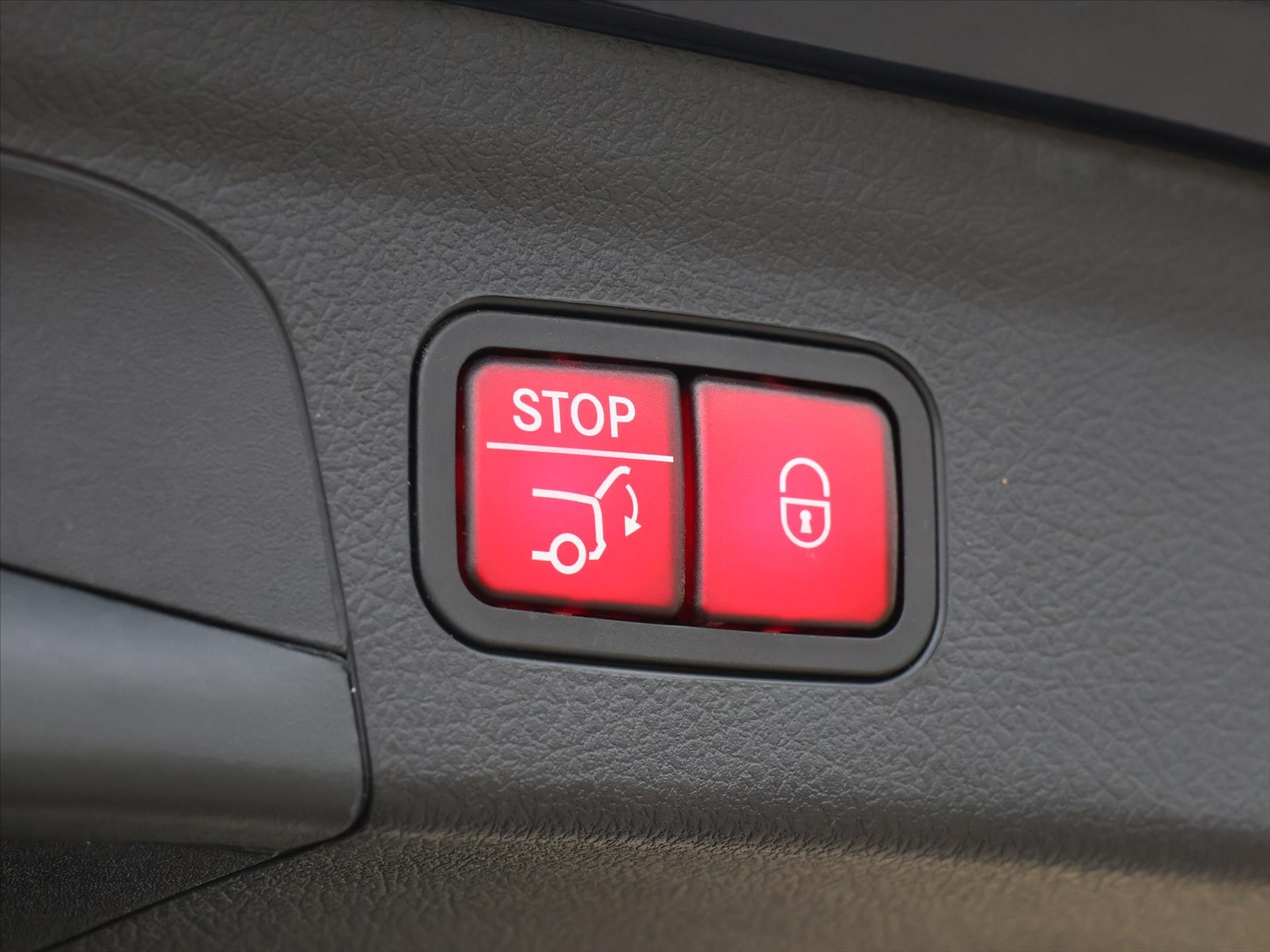 Mercedes-Benz GLE SUV / Terénní 3,0 l 270 kw