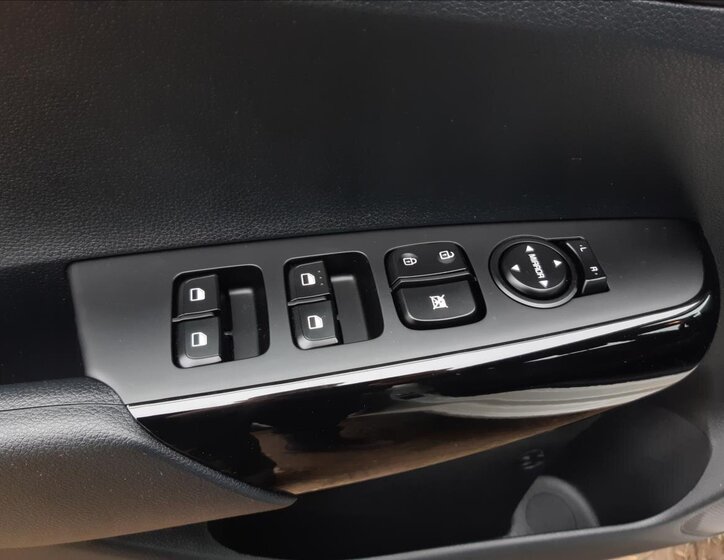 KIA Picanto Hatchback 997,0 50 kw