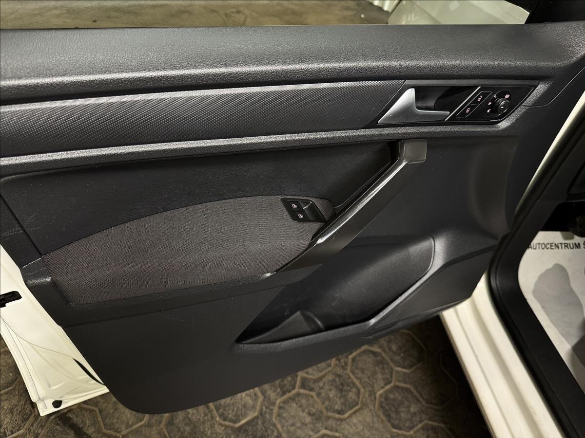 Volkswagen Caddy Kombi 1,4 l 81 kw