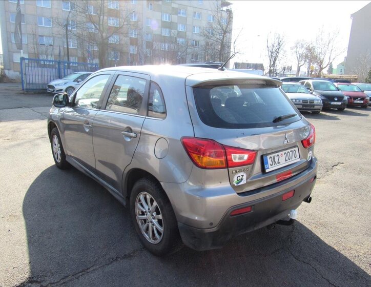 Mitsubishi ASX SUV / Terénní 1,8 l 110 kw