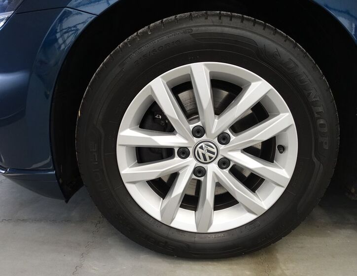 Volkswagen Passat Kombi 2,0 l 110 kw