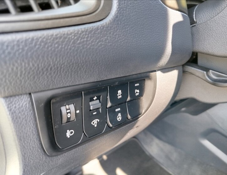 KIA Rio Hatchback 1,4 l 66 kw