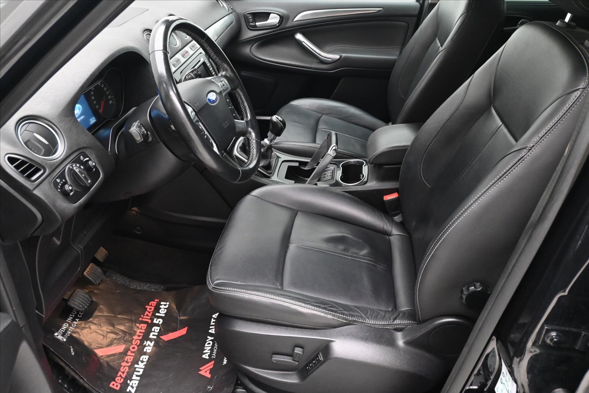 Ford S-MAX MPV 2,0 l 100 kw