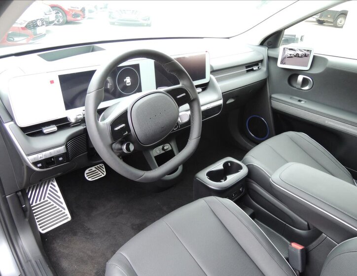 Hyundai Ioniq 5 SUV / Terénní 1,0 239 kw