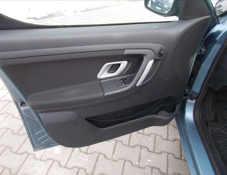 Škoda Roomster MPV 1,4 l 63 kw