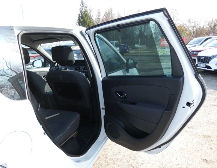 Renault Scénic MPV 1,5 l 81 kw