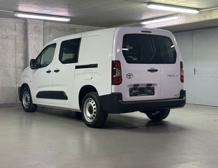 Toyota ProAce City VAN-Minibus 1,5 l 74 kw