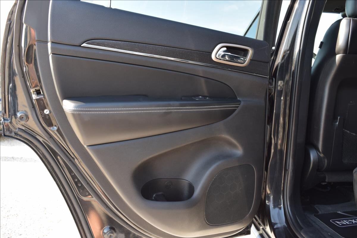 Jeep Grand Cherokee SUV / Terénní 3,0 l 140 kw