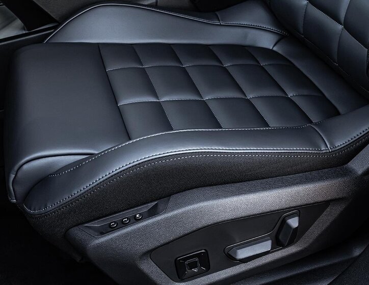 Citroën C5 Aircross SUV / Terénní 1,2 l 107 kw