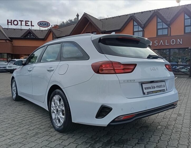 KIA Ceed Kombi 1,5 l 118 kw