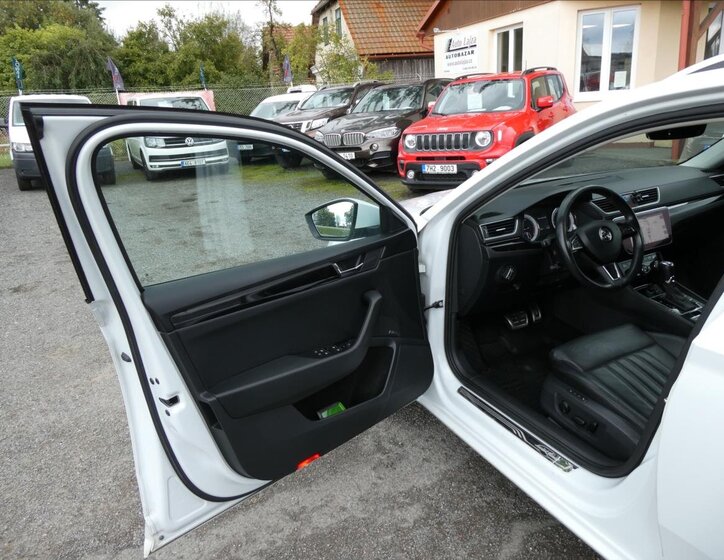 Škoda Superb Kombi 2,0 l 140 kw