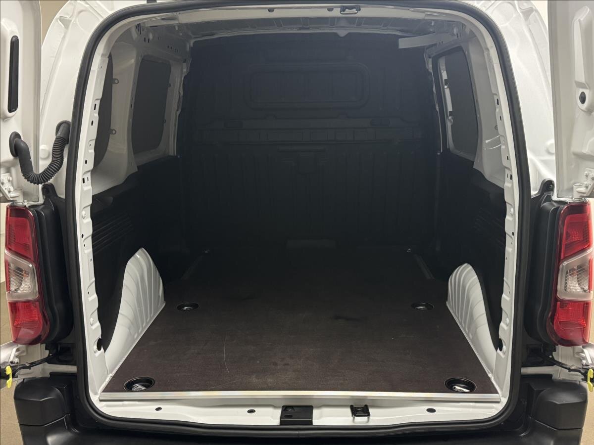 Opel Combo Skříň 1,5 l 75 kw