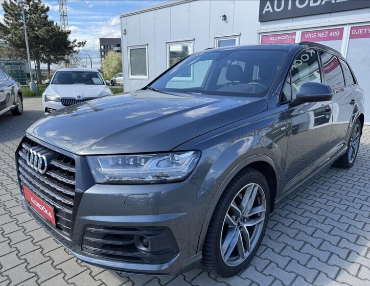Audi Q7 SUV / Terénní 3,0 l 210 kw