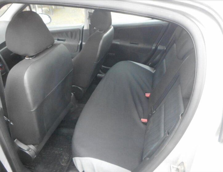 Peugeot 207 Hatchback 1,4 l 54 kw