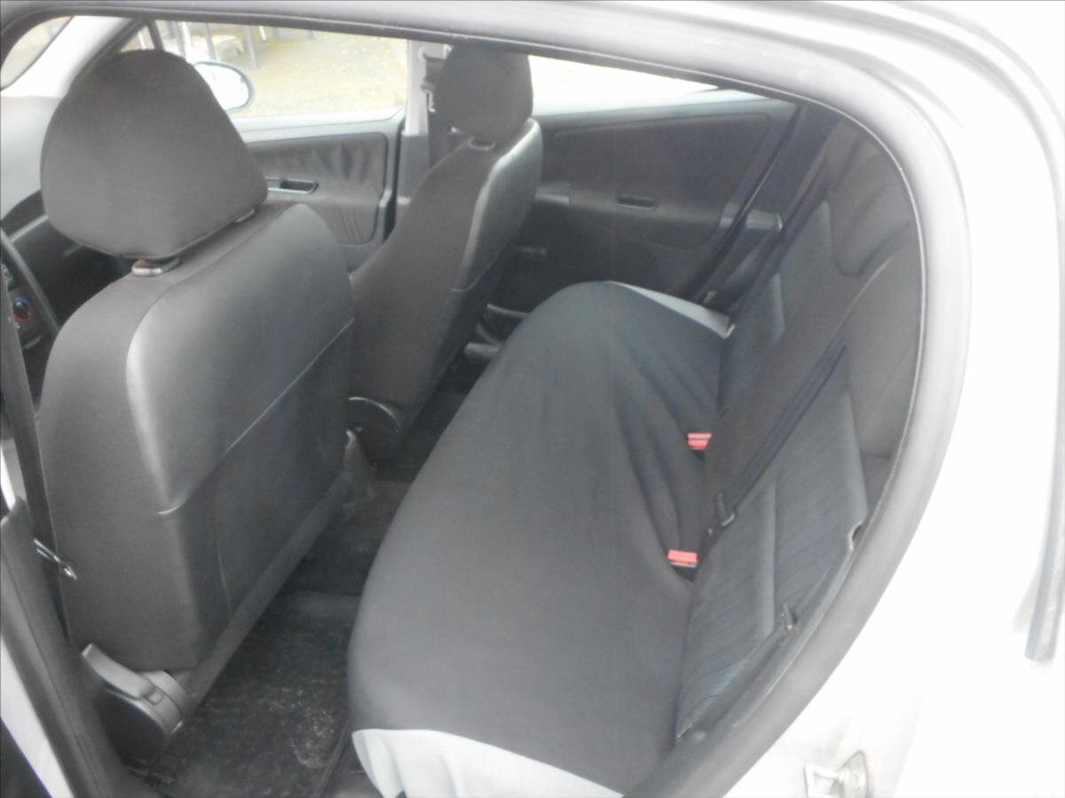 Peugeot 207 Hatchback 1,4 l 54 kw