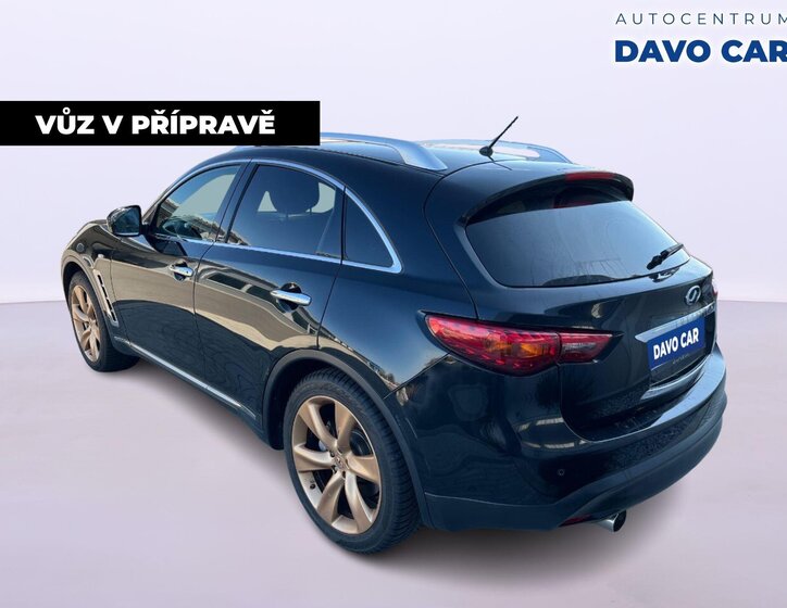 Infiniti FX37 SUV / Terénní 3,7 l 235 kw