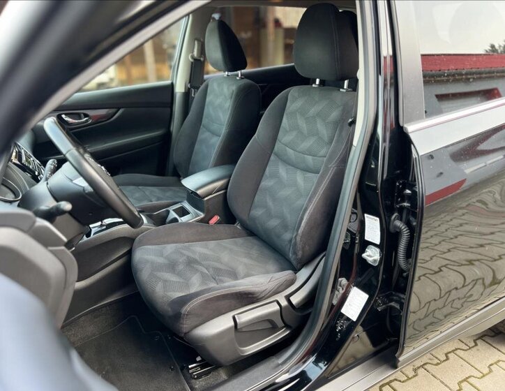 Nissan X-Trail SUV / Terénní 1,6 l 96 kw