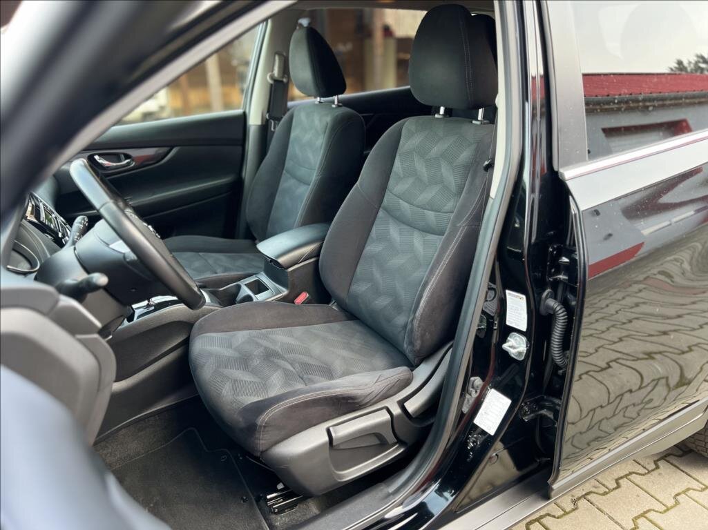 Nissan X-Trail SUV / Terénní 1,6 l 96 kw