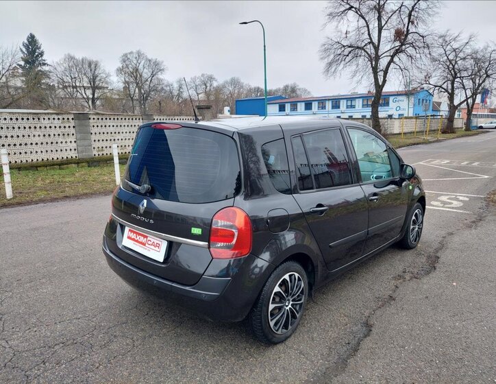 Renault Modus Hatchback 1,1 l 55 kw