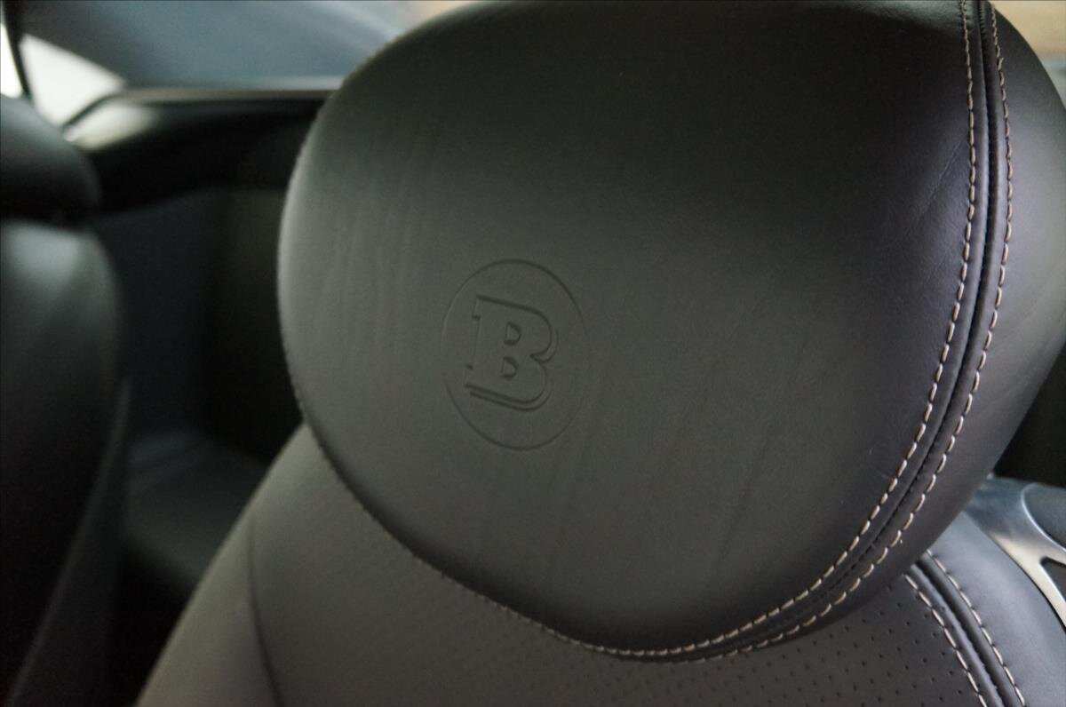 Mercedes-Benz SL Kabriolet 5,5 l 471 kw