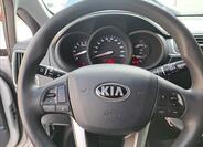 KIA Rio 25