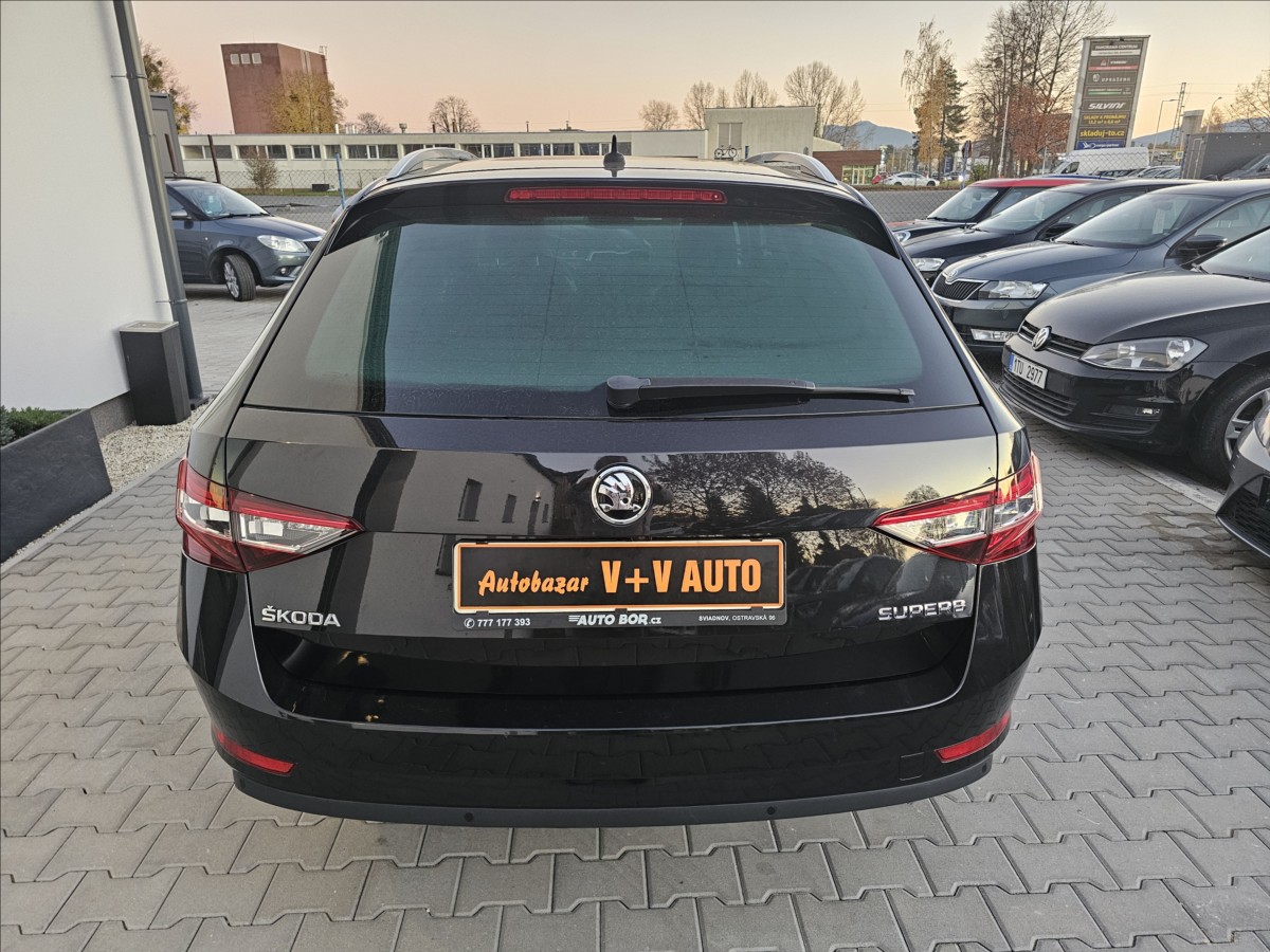 Škoda Superb