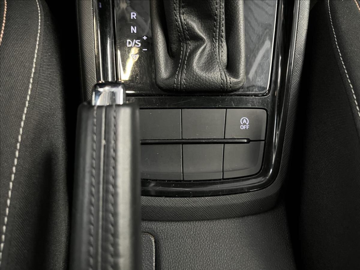 Škoda Scala Hatchback 1,6 l 85 kw