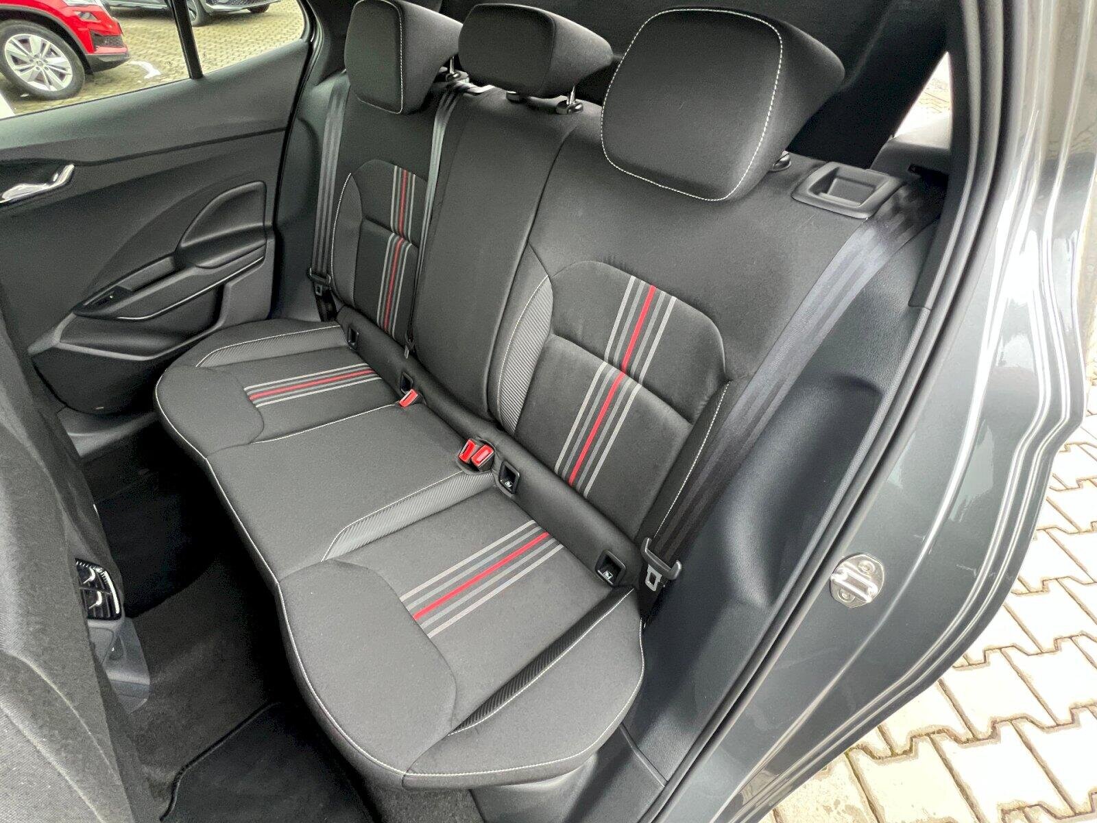 Škoda Fabia Hatchback 1,0 l 85 kw