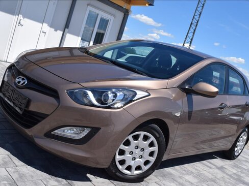 Hyundai i30 Hatchback 1,4 l 73 kw