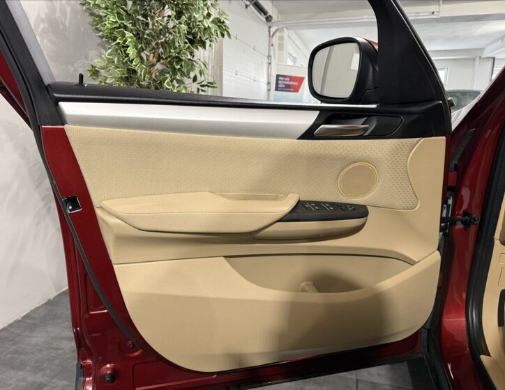 BMW X3 SUV 2,0 l 135 kw