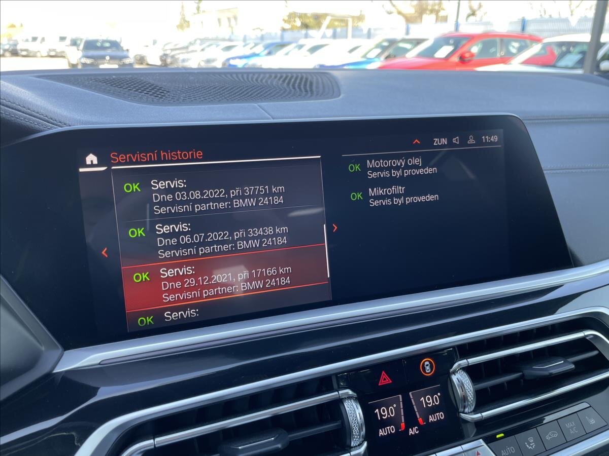 BMW X7 SUV / Terénní 3,0 l 195 kw